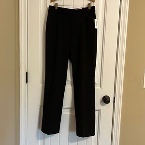 Dressbarn Dress Pants Size 6 (NWT)